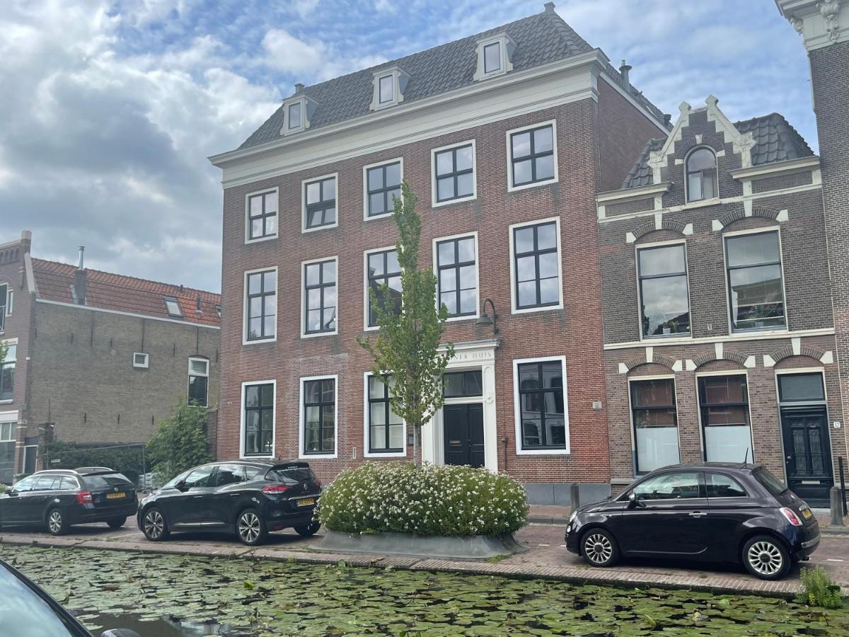 Canal House In Historic City Center Gouda Exterior photo