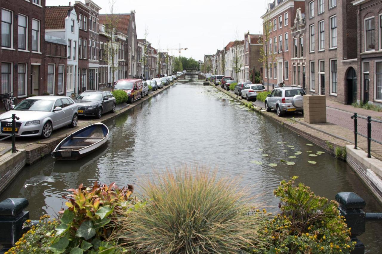 Canal House In Historic City Center Gouda Exterior photo